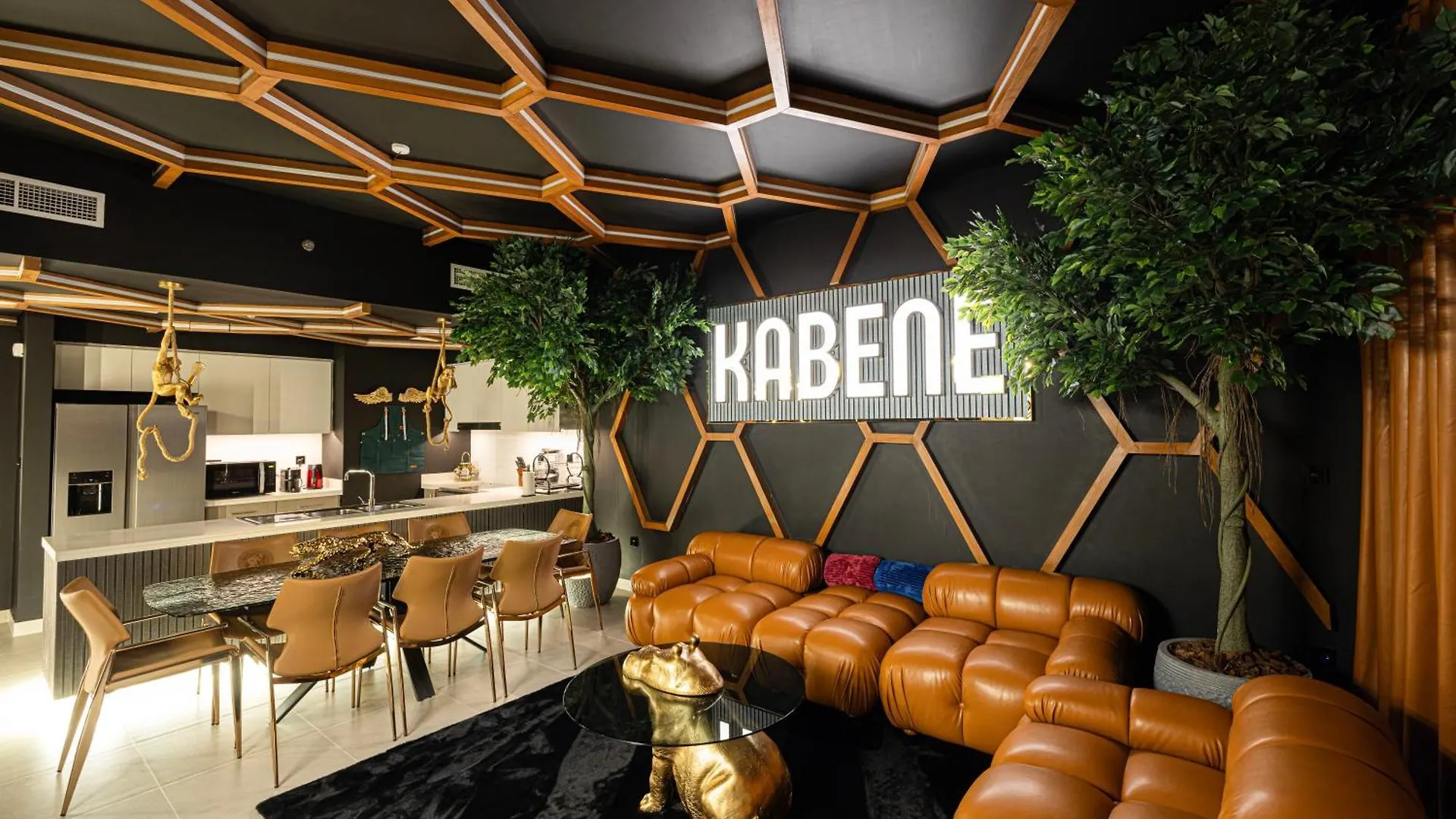 Kabene Exotic, Burj Khalifa & Fountain View, 5 Starts, 4 Bedroom, Best In Dubai